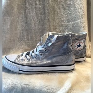 Silver converse high tops size 8